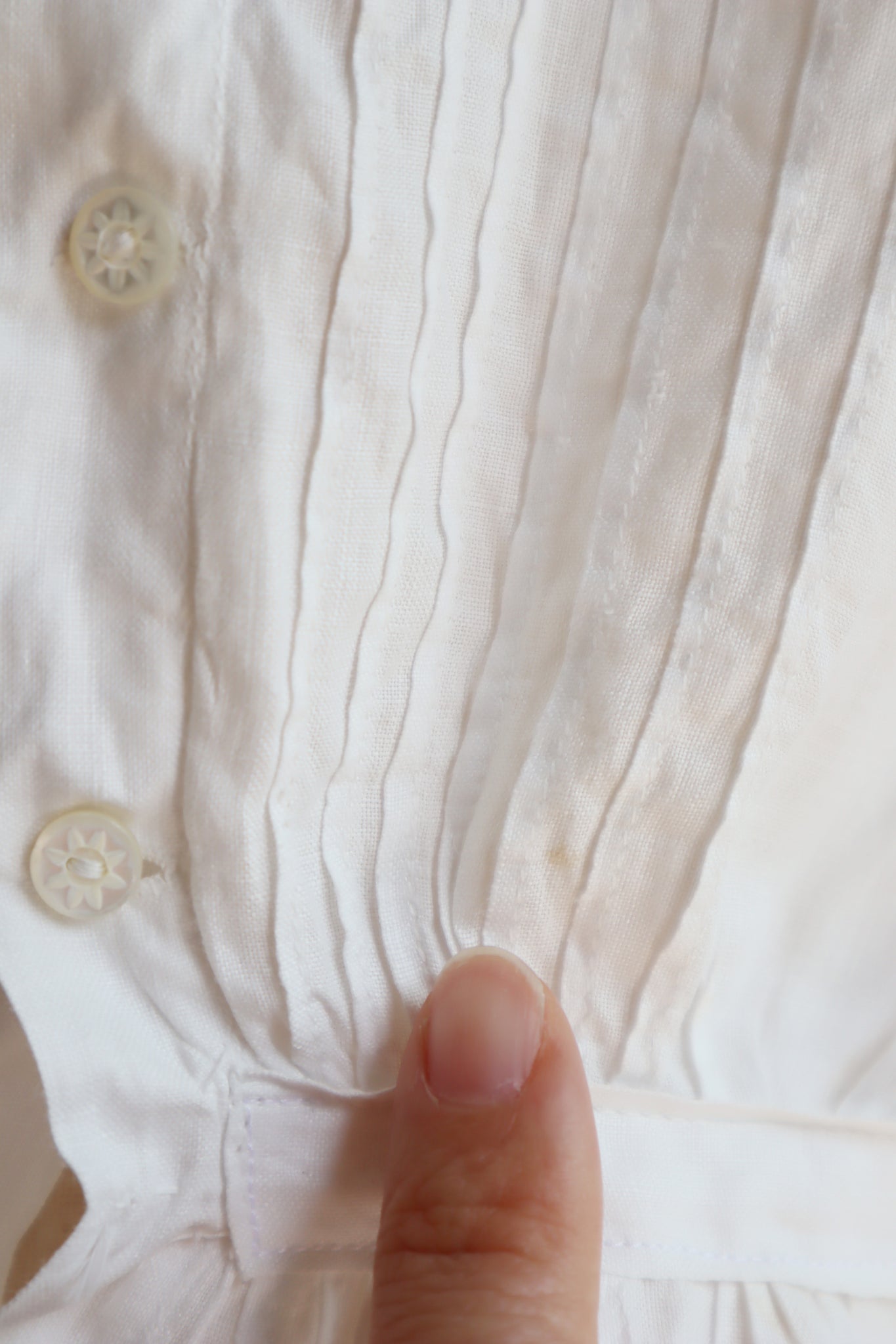 1900s Hand Embroidery Linen Blouse