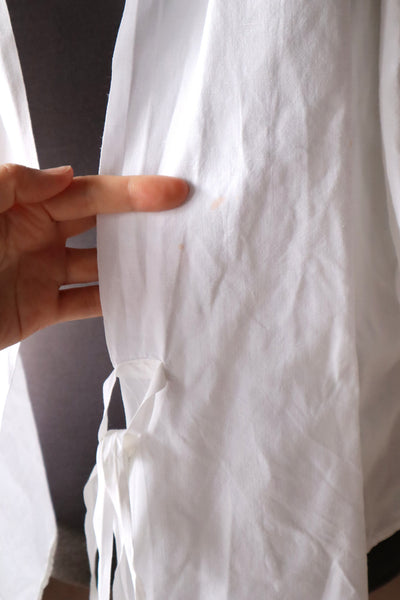 1970s Ukrainian Open Back Smock Blouse