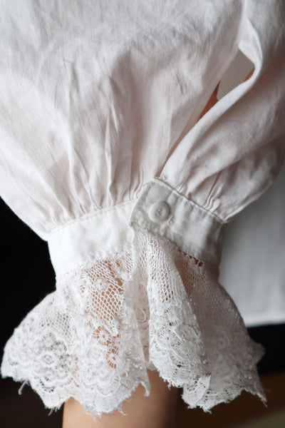 1970s Ukrainian Balloon Sleeve Blouse