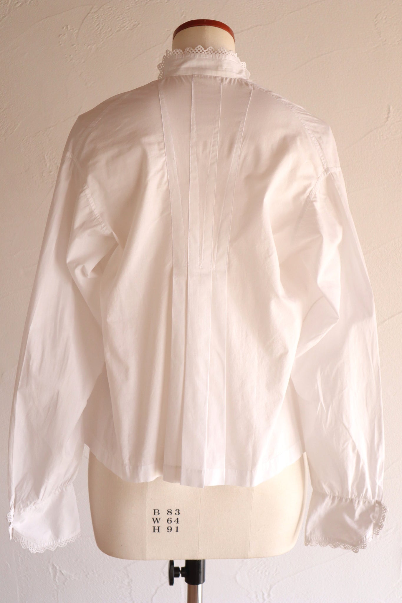 1910s French Back Tac Blouse