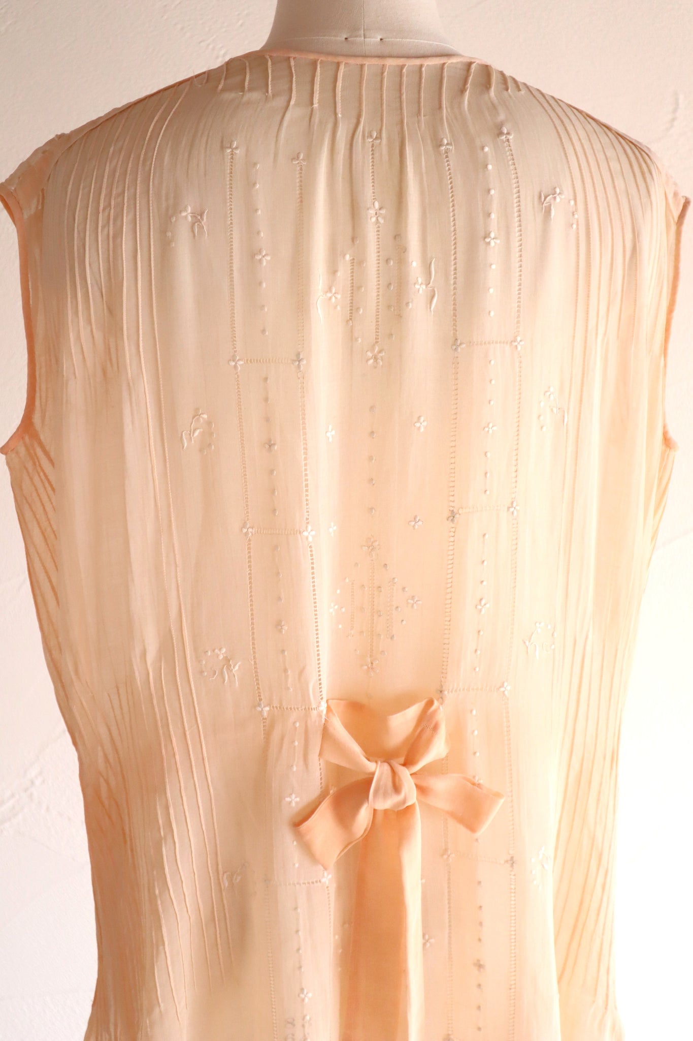 1920s Hand Embroidery Flapper Dress