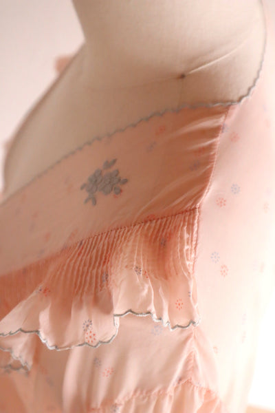 1940s Pale Pink Dress