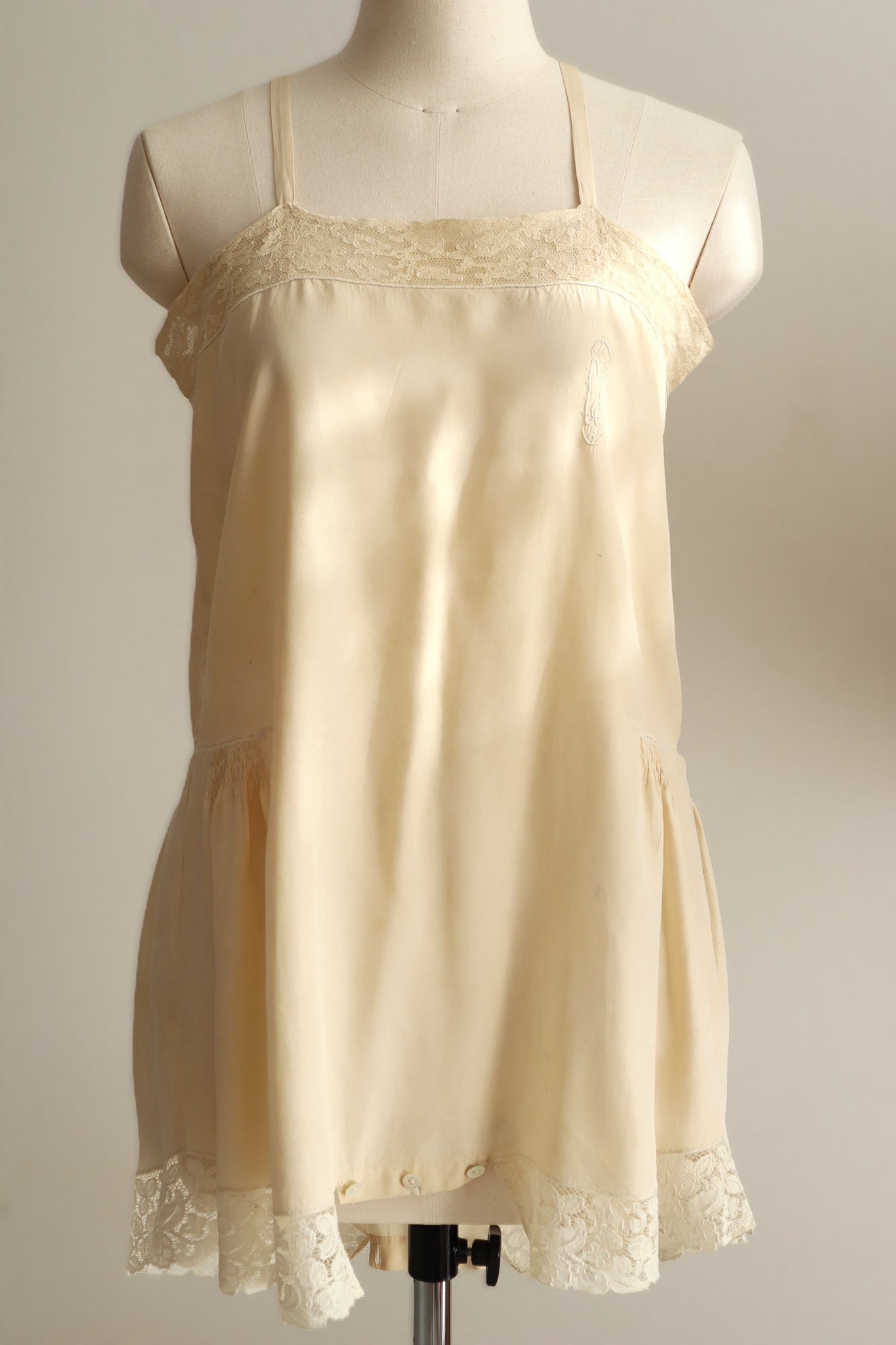 1920s~1930s French Silk Step In