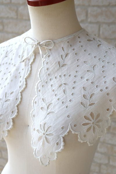 1910s Hand Embroidered Cutwork Linen Collar