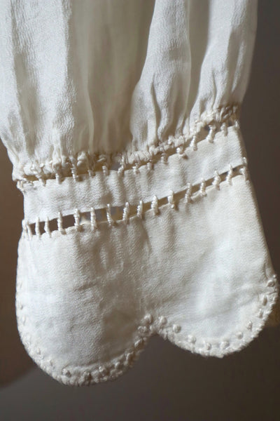 1900s Hand Embroidery Silk Blouse