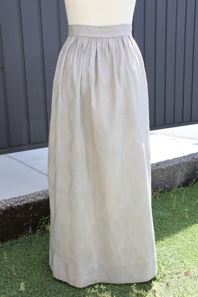 Late 1930s French Silk Jacquard Skirt with Decorative Shell Buttons