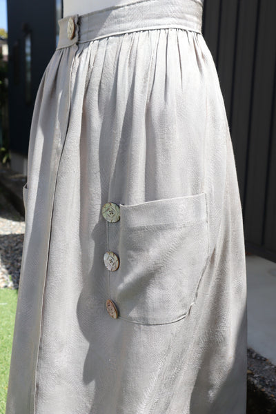 Late 1930s French Silk Jacquard Skirt with Decorative Shell Buttons
