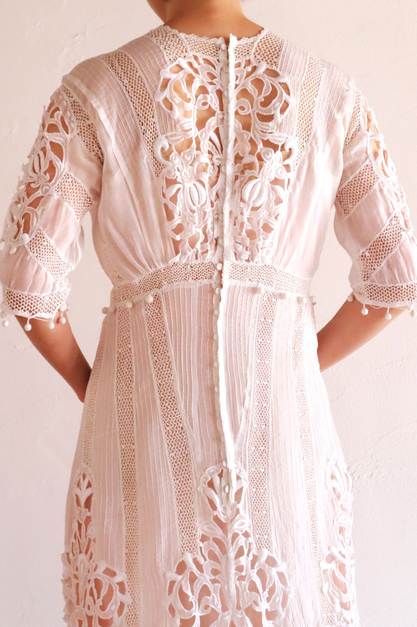 1900s Edwardian Crochet Cutwork Dress