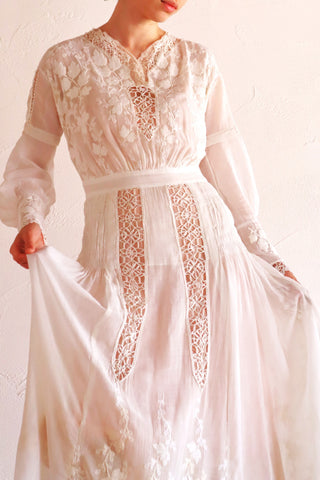 1900s Leaf Embroidery Dress