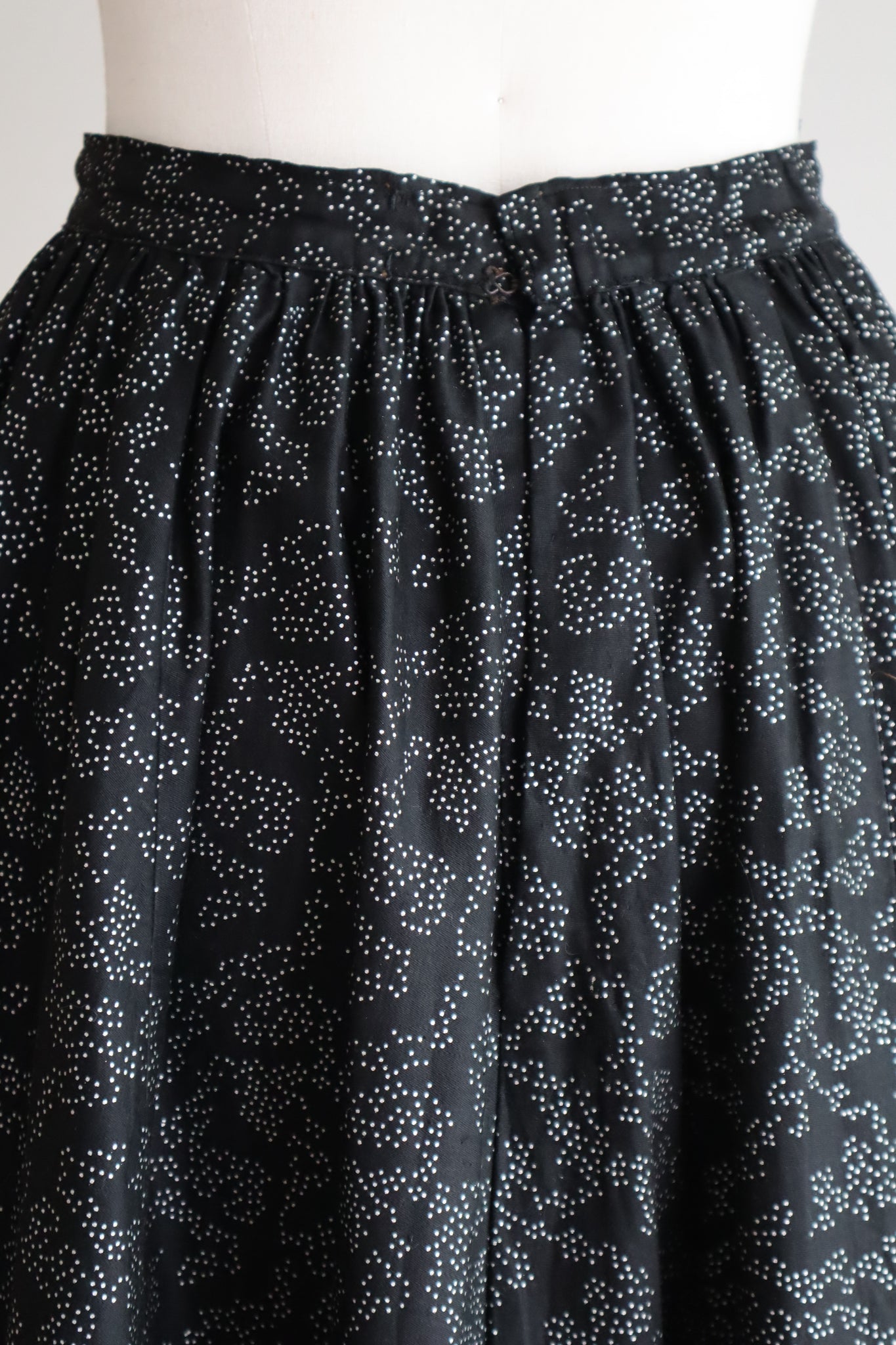 1890s~1900s Black Silver Dots Skirt