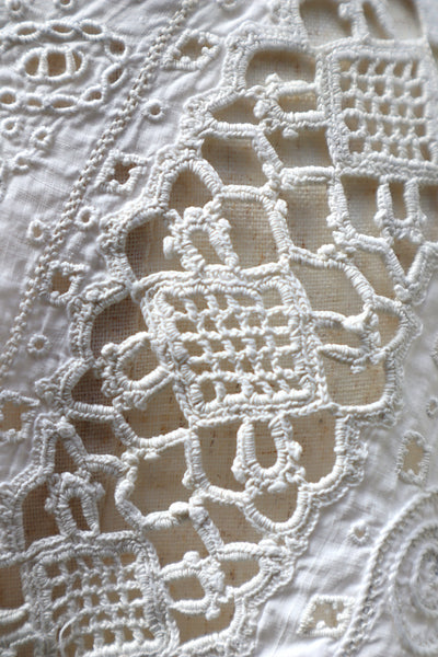 1900s French Fully Handcrafted Whitework Cotton Waist Piece