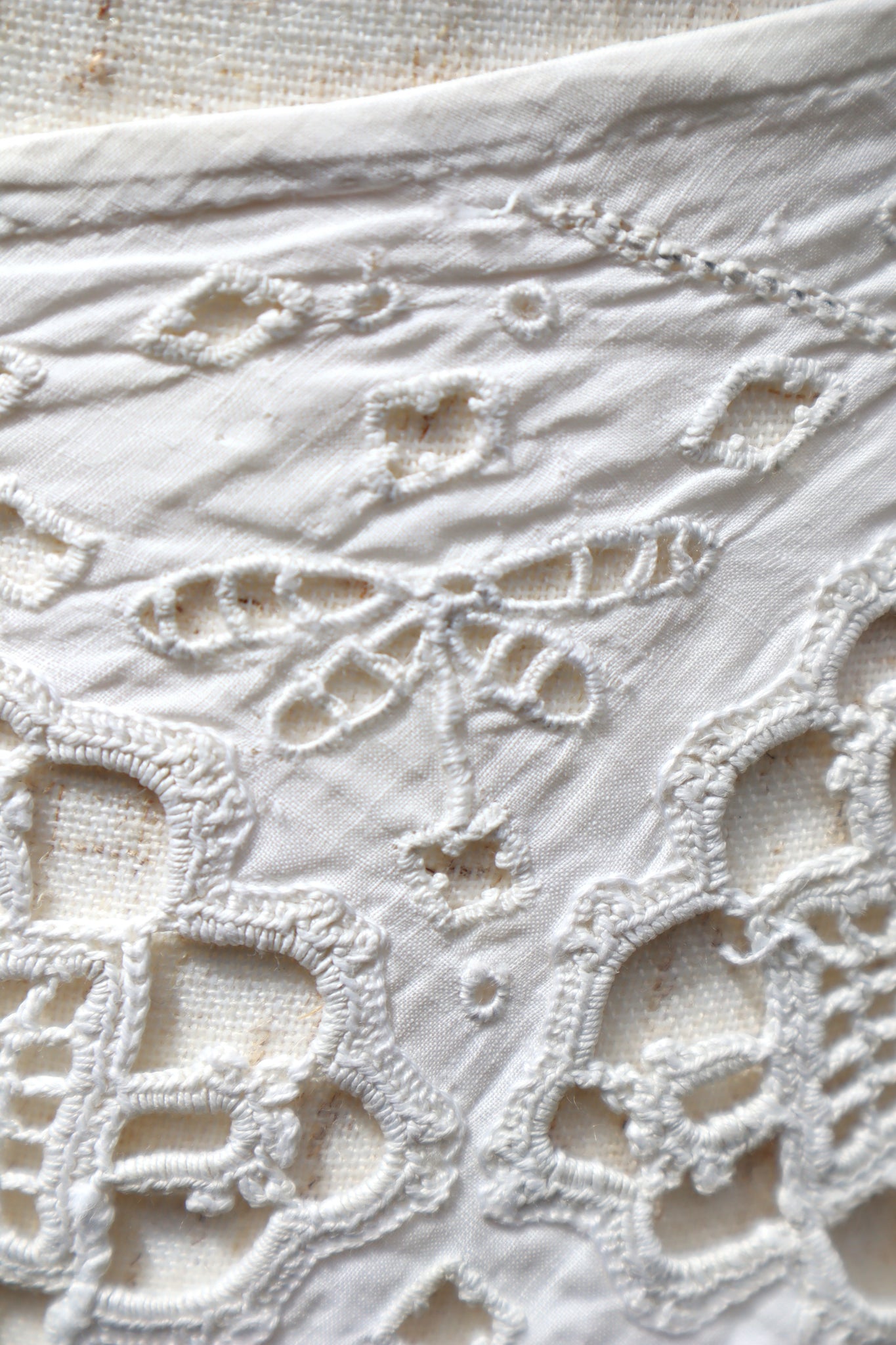 1900s French Fully Handcrafted Whitework Cotton Waist Piece