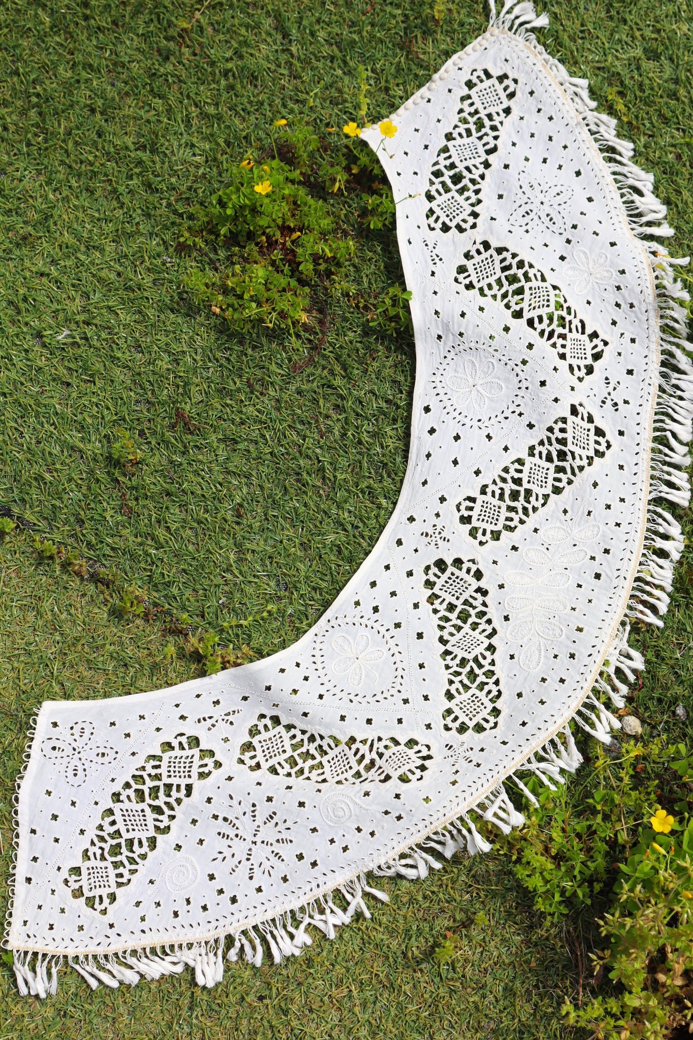 1900s French Fully Handcrafted Whitework Cotton Waist Piece
