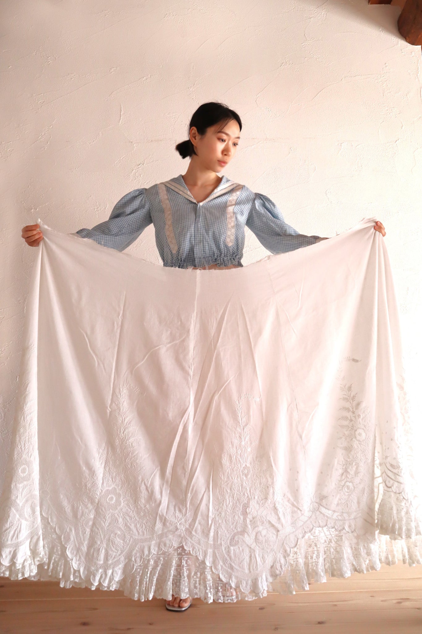 19th Hand Embroidery Skirt Cloth