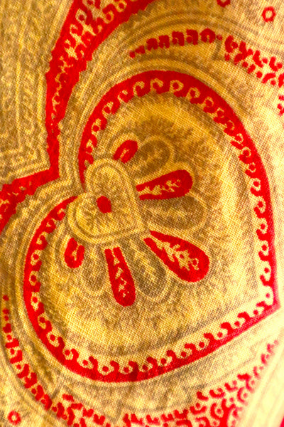 Late 1960s French Cotton Triangle Scarf in Golden & Red Paisley