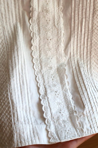 1900s Hand Embroidery Beautiful Tuck Design Dress Size M