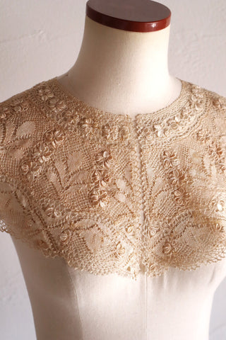 1900s Ecru Silk Maltese Lace Collar