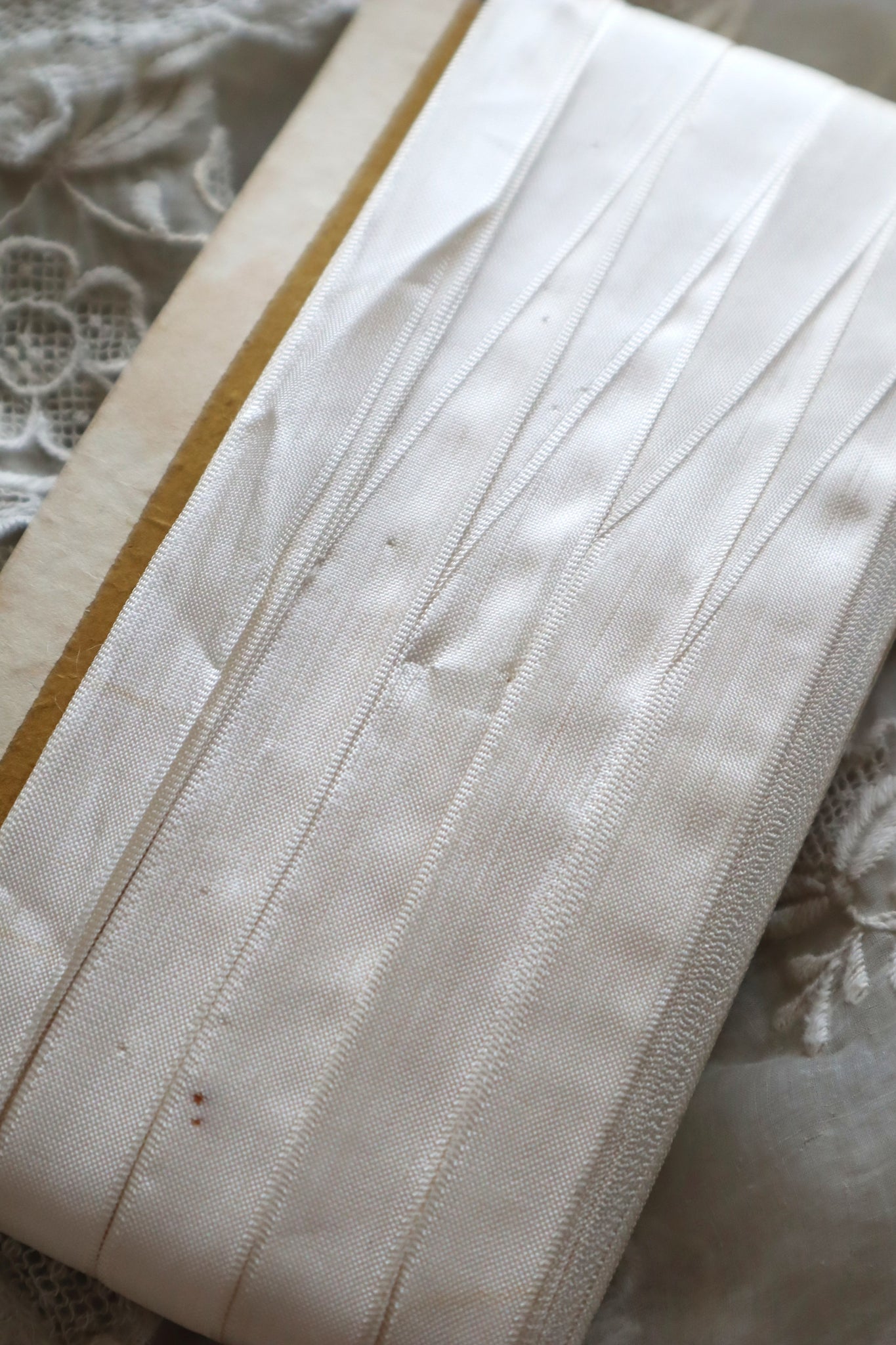 1940s–1950s French Deadstock White Rayon Ribbon 85m