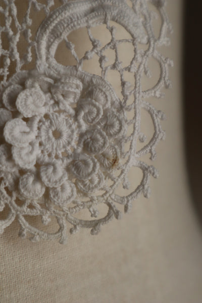 Late 19th Century French Irish Crochet Lace Collar