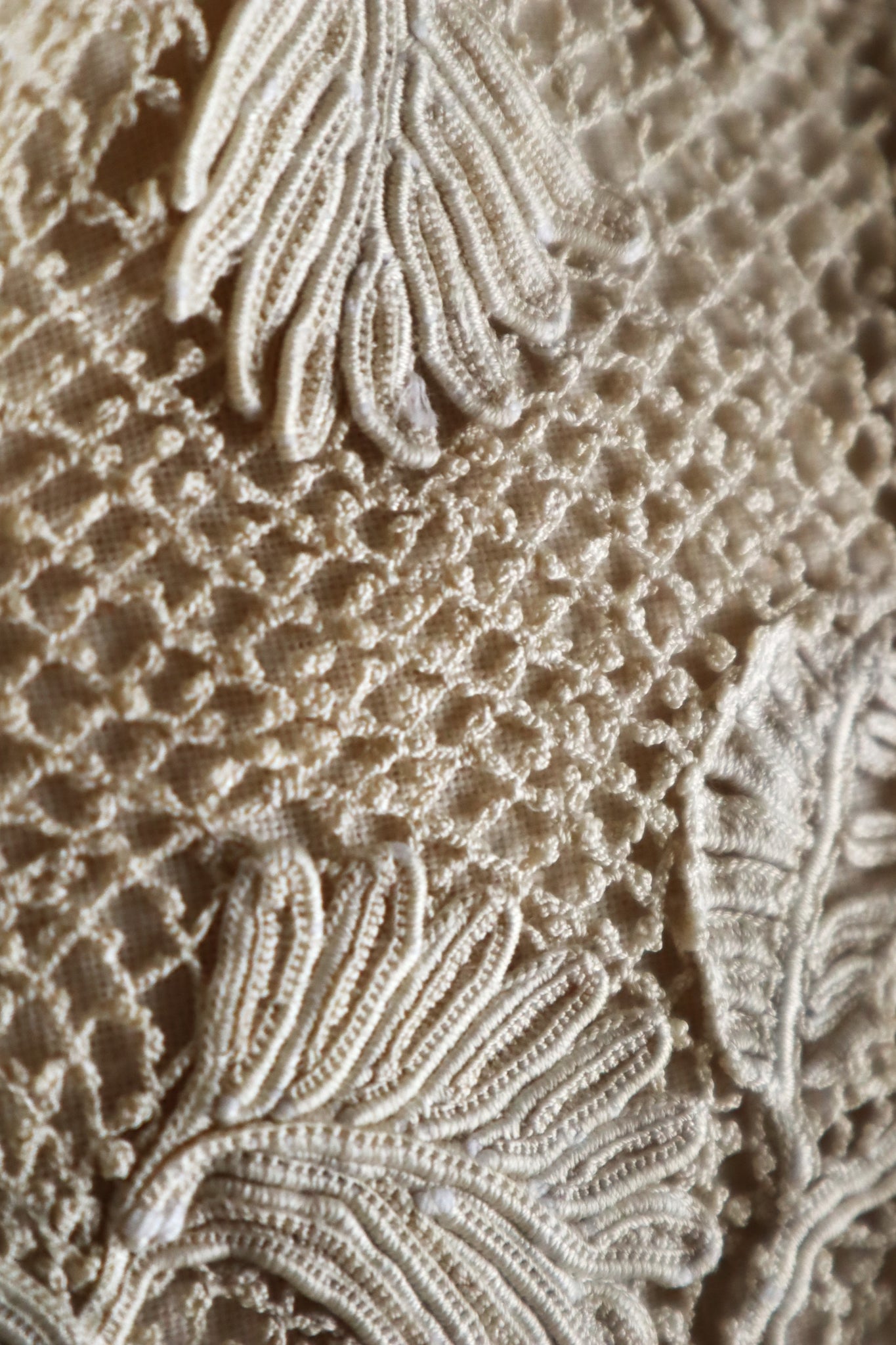 1890s–1900s Irish Crochet Lace High-necked Collar