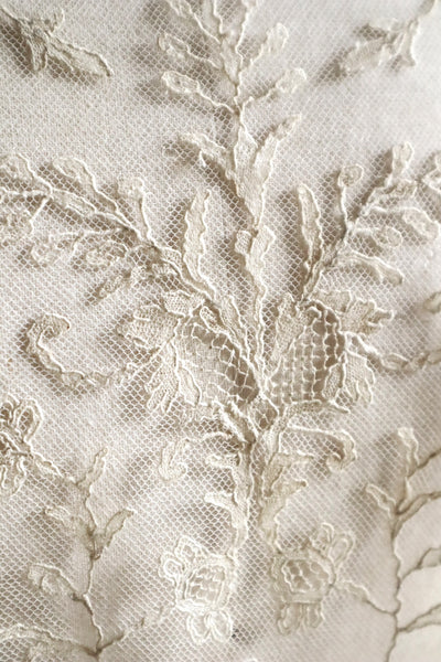 Early 1900s Edwardian Embroidered Net Lace Capelet