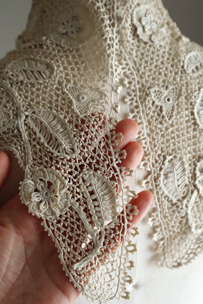 1890s–1900s Irish Crochet Lace High-necked Collar
