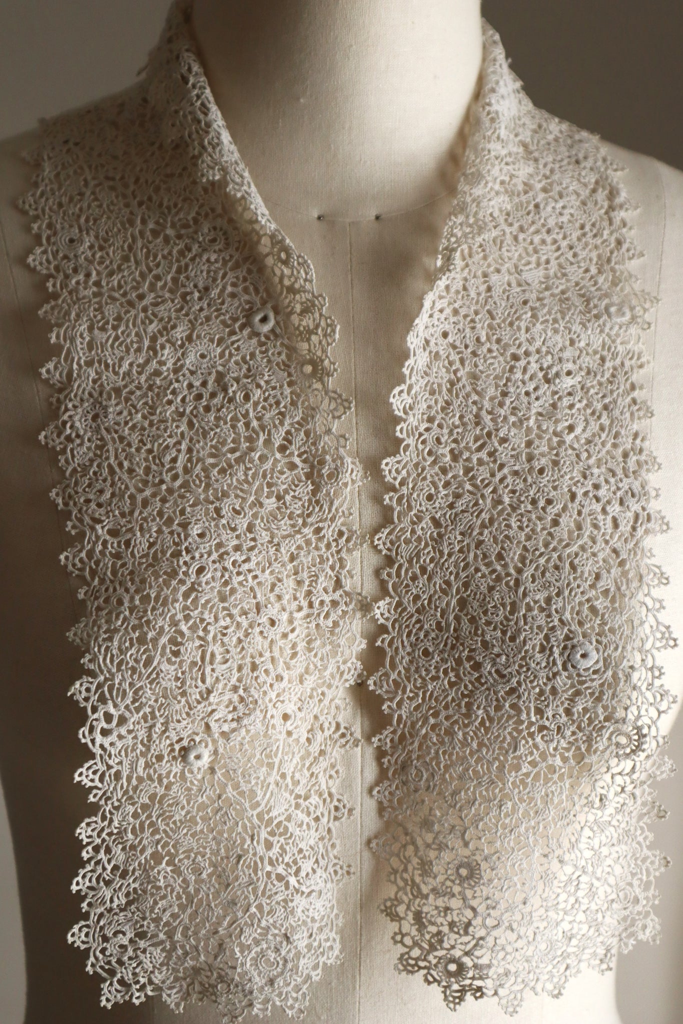 1900s–1910s Irish Crochet Lace Jabot