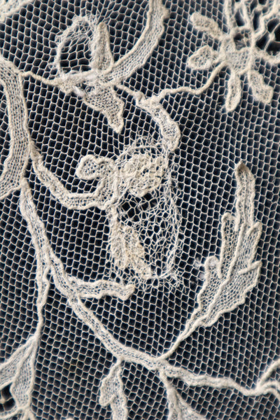 Early 1900s Edwardian Embroidered Net Lace Capelet