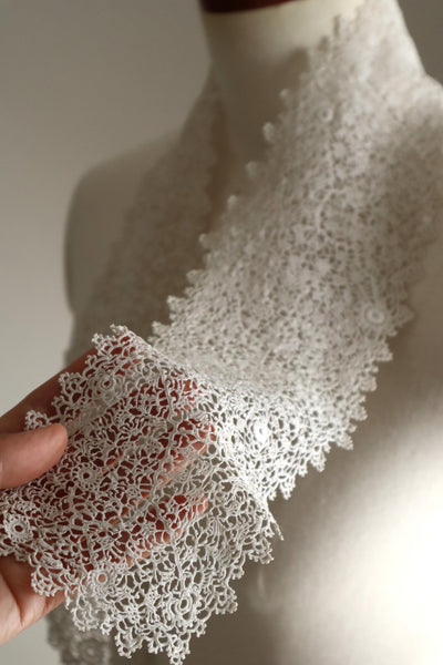 1900s–1910s Irish Crochet Lace Jabot