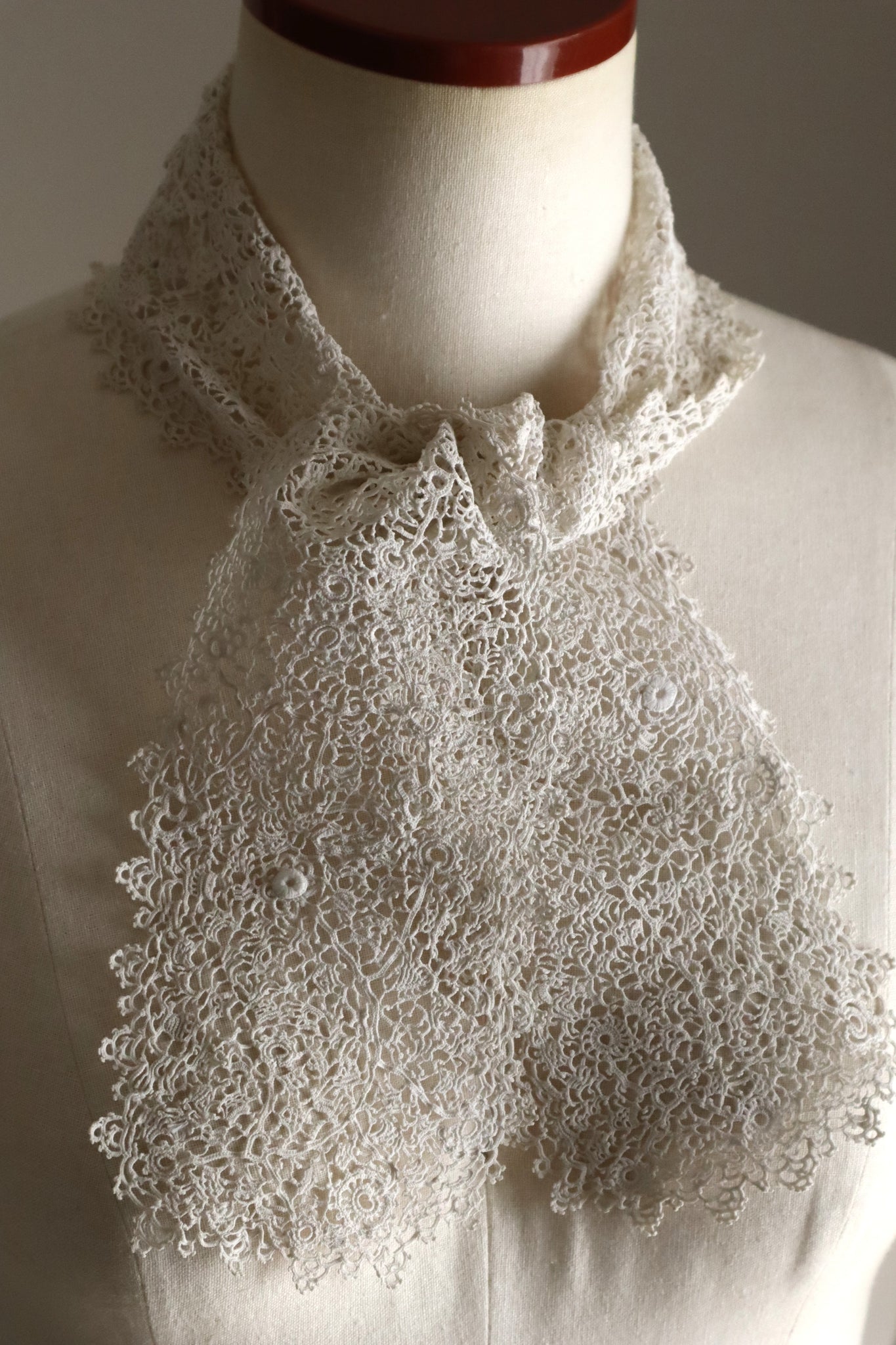 1900s–1910s Irish Crochet Lace Jabot