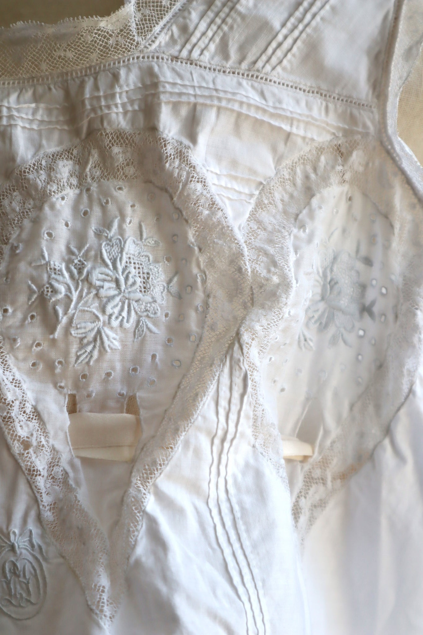 1900s Edwardian Embroidered Corset Cover