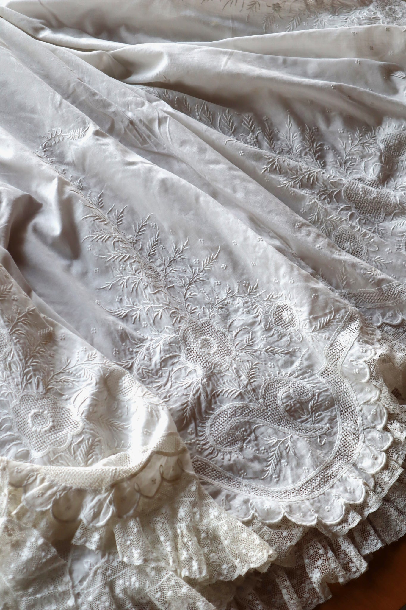 19th Hand Embroidery Skirt Cloth