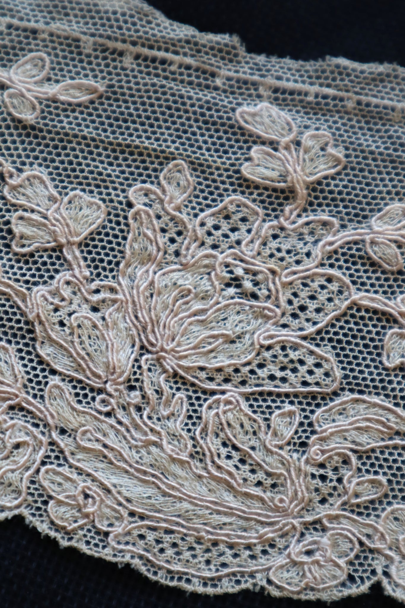 1920s~1930s Unused Beige Alencon Lace