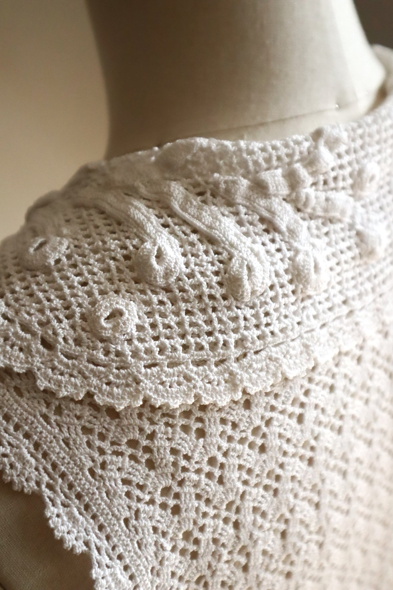 1920s Hand-Crocheted Cotton Sailor Collar Top