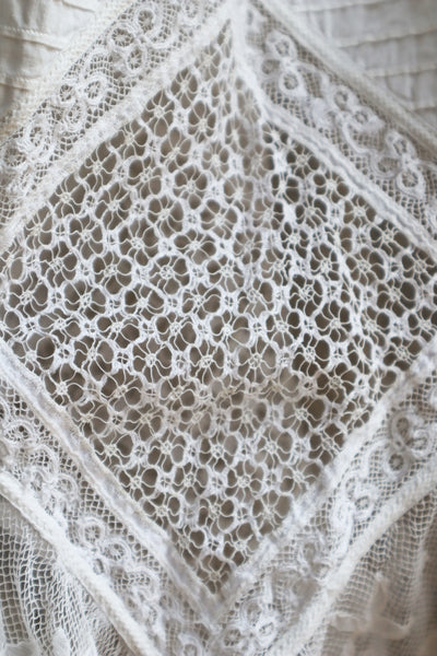 1900s Hand Made Lace Lovely Skirt