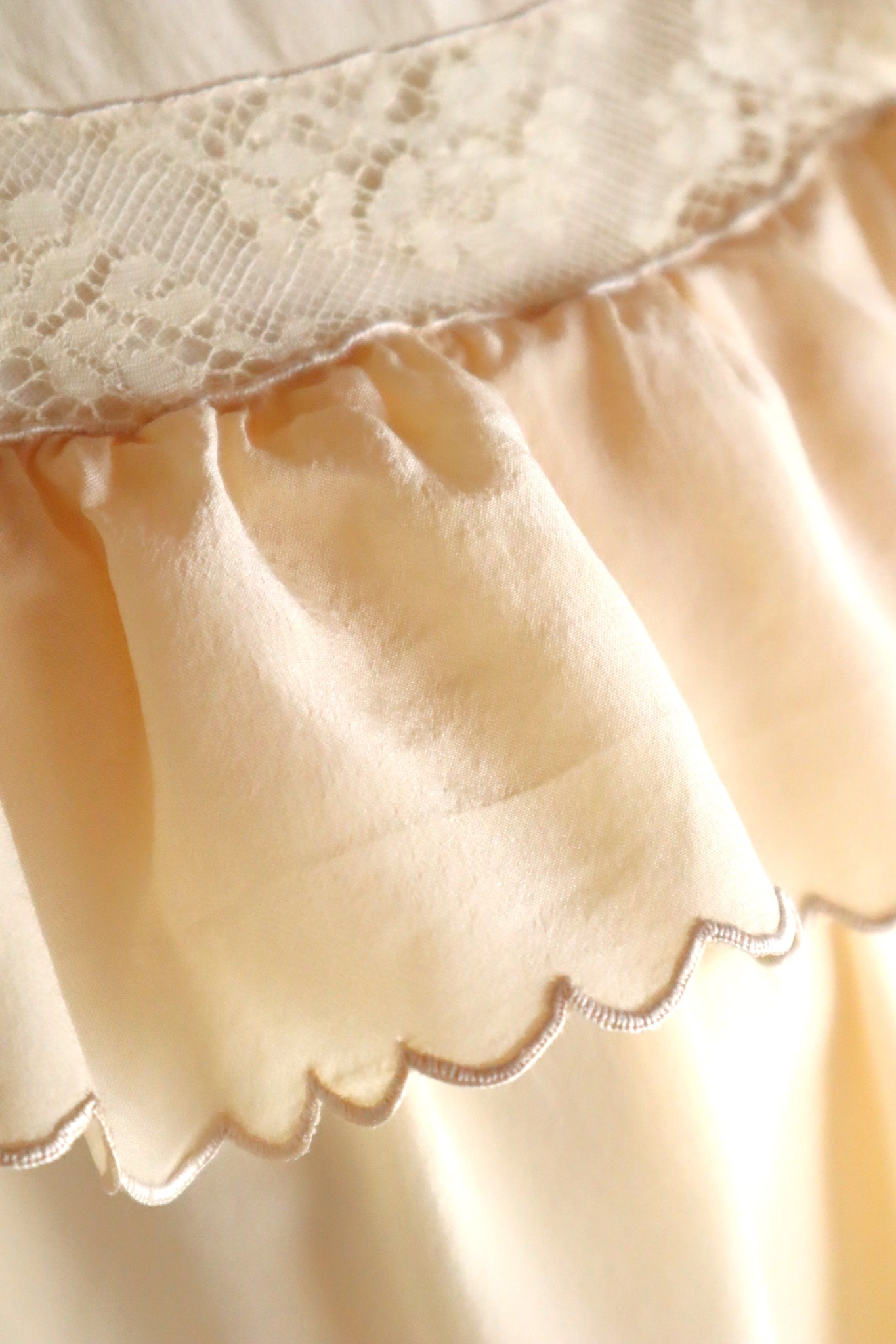 1930s Cream Silk Dress