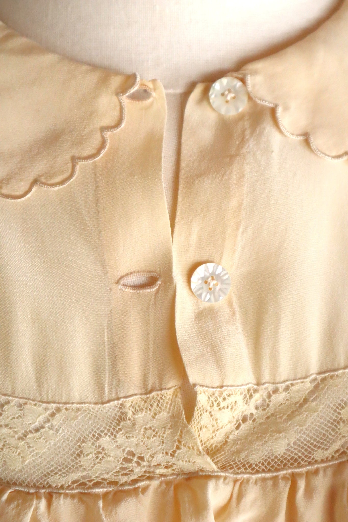 1930s Cream Silk Dress