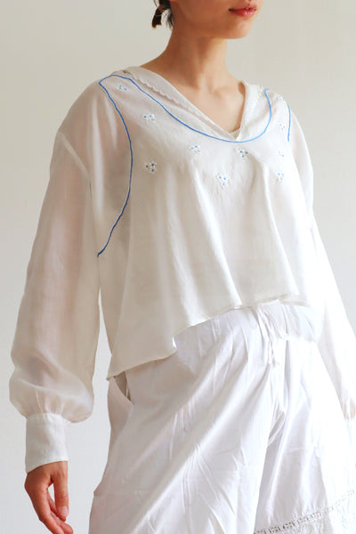 1910s Flower Embroidery Sailor Collar Blouse
