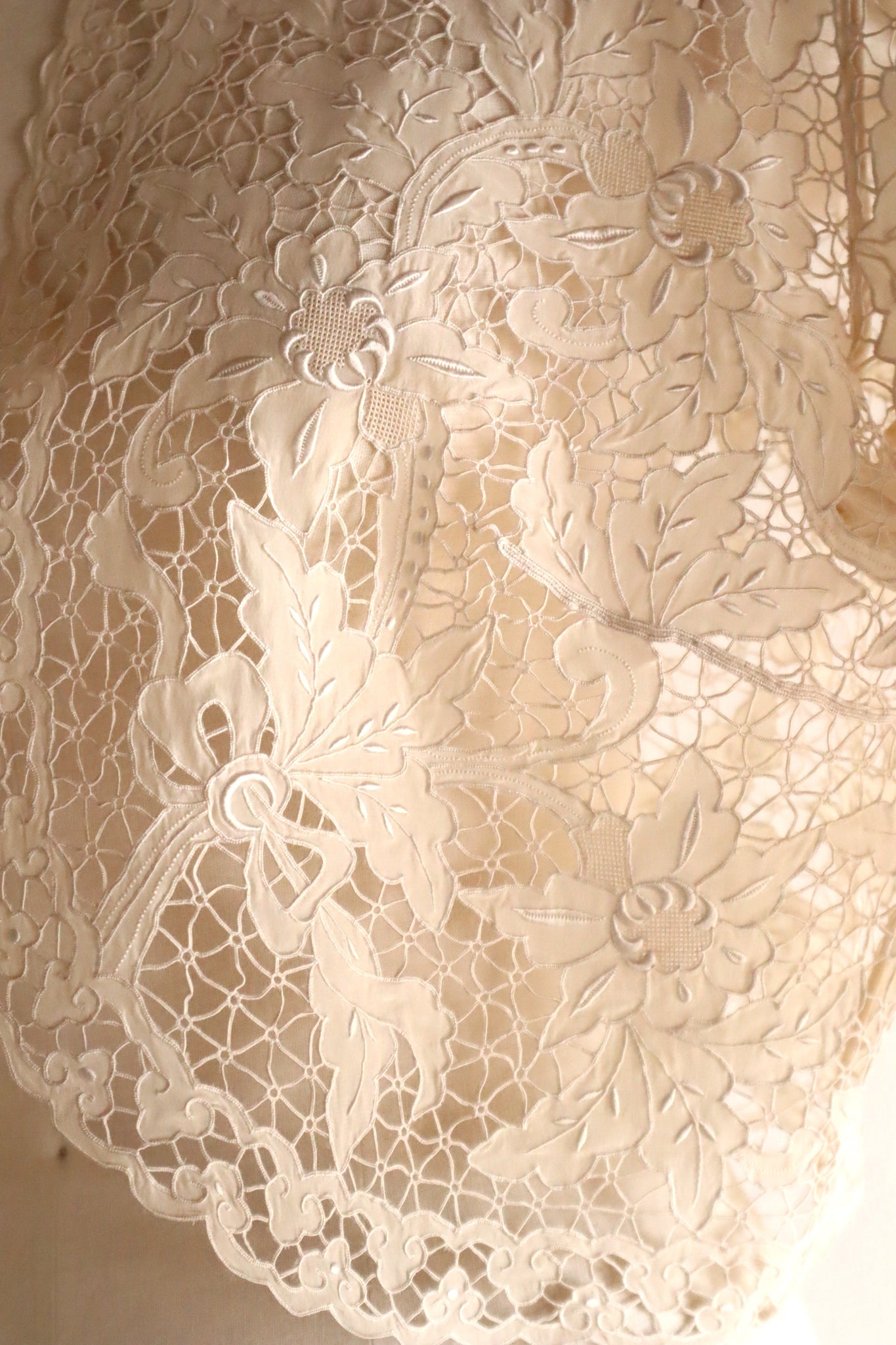 60s Embroidery Cutwork Lace Jacket