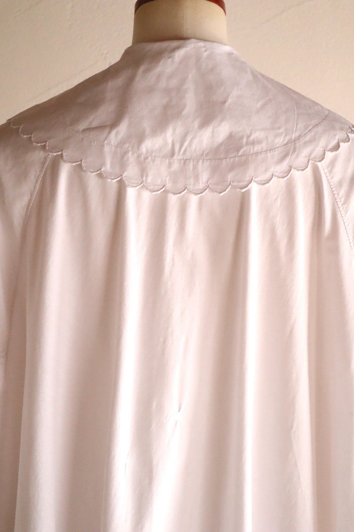 1900s Scallop Embroidered Jacket