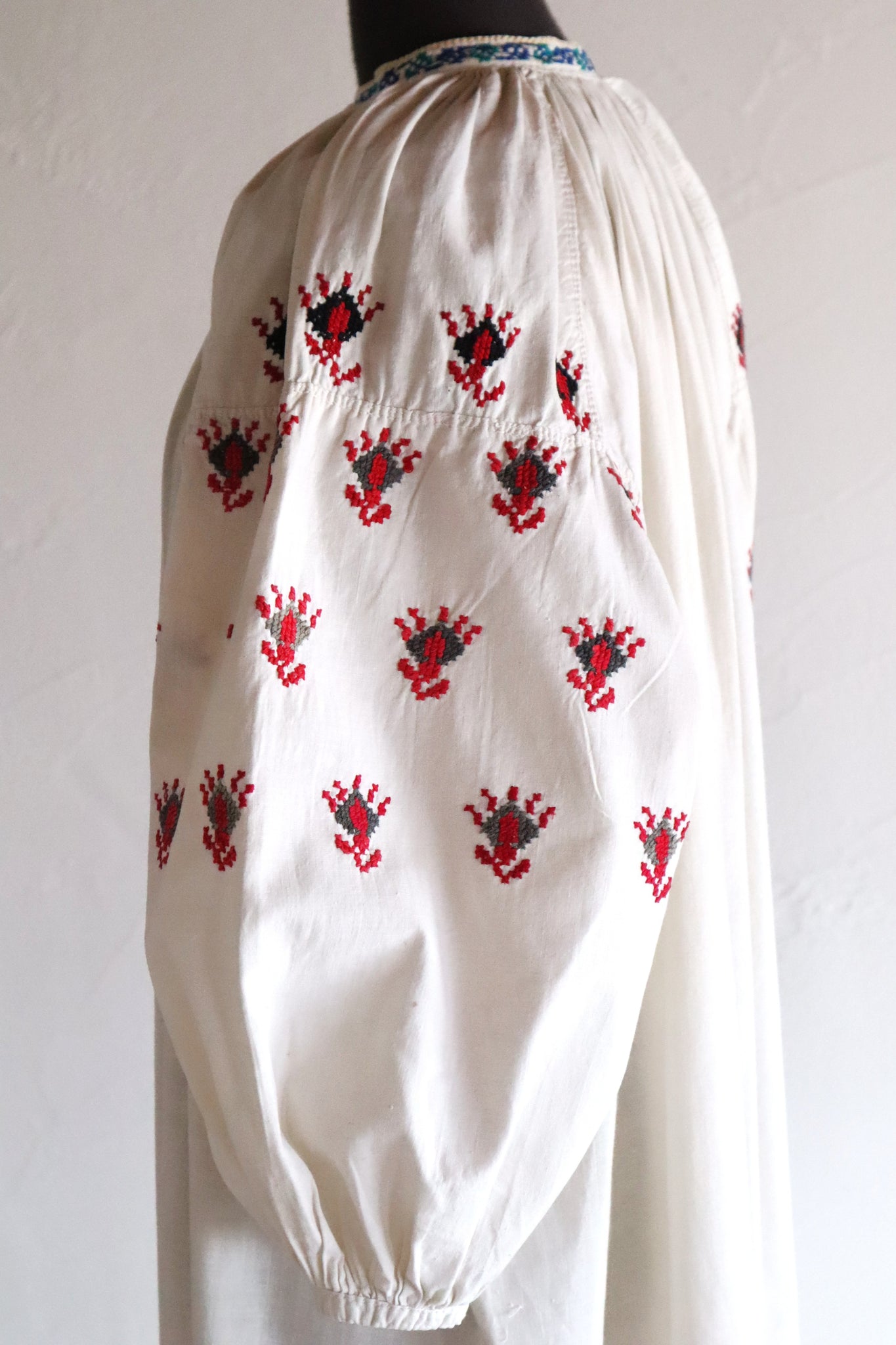 1920s Ukrainian Hand-Embroidered Cotton Sorochka Dress