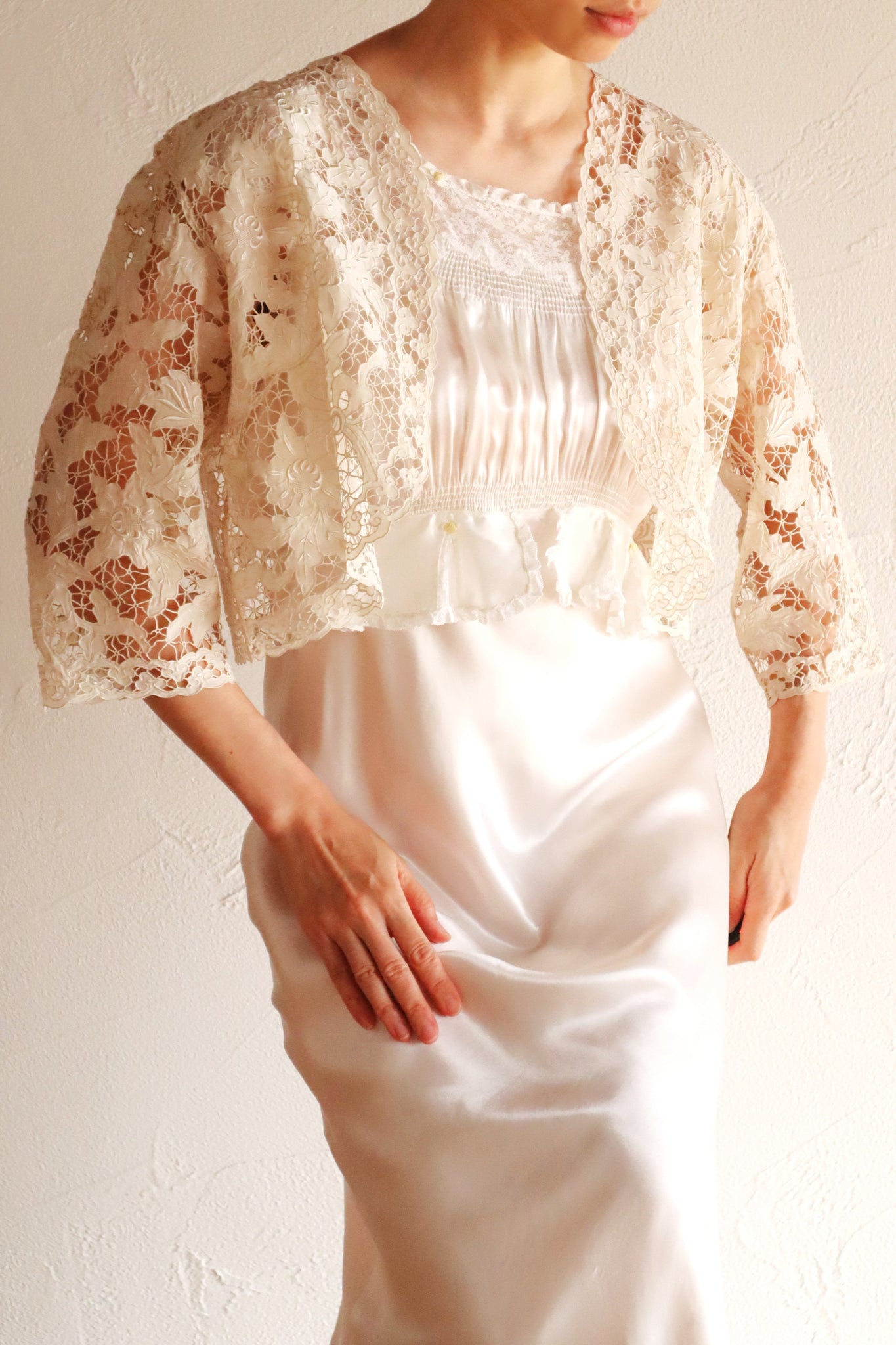 60s Embroidery Cutwork Lace Jacket