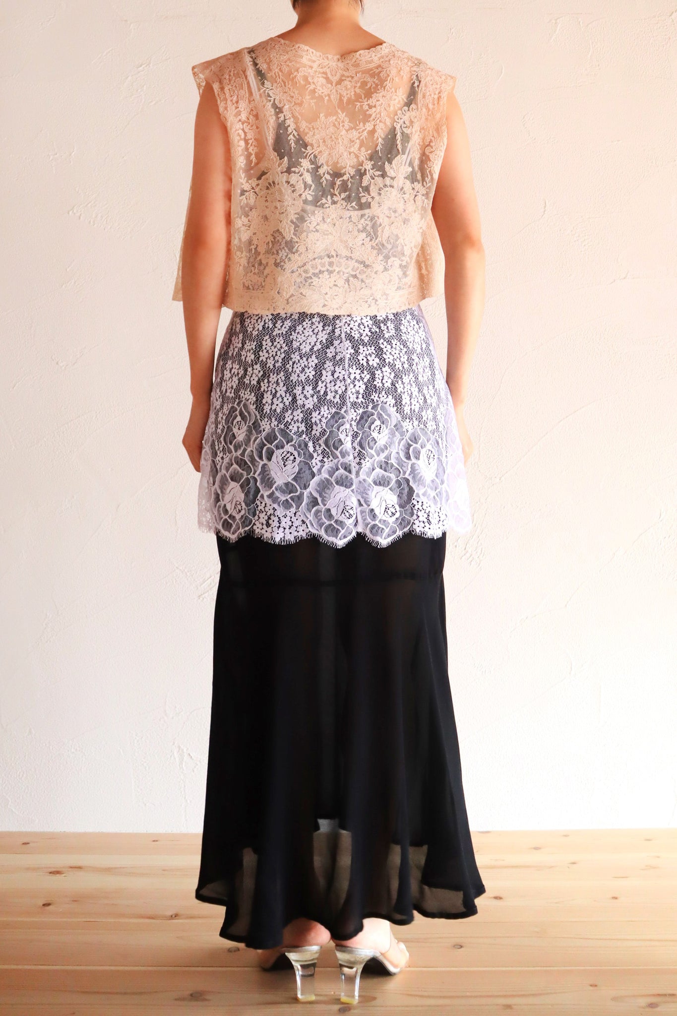 1930s Rose Spray Lace Vest