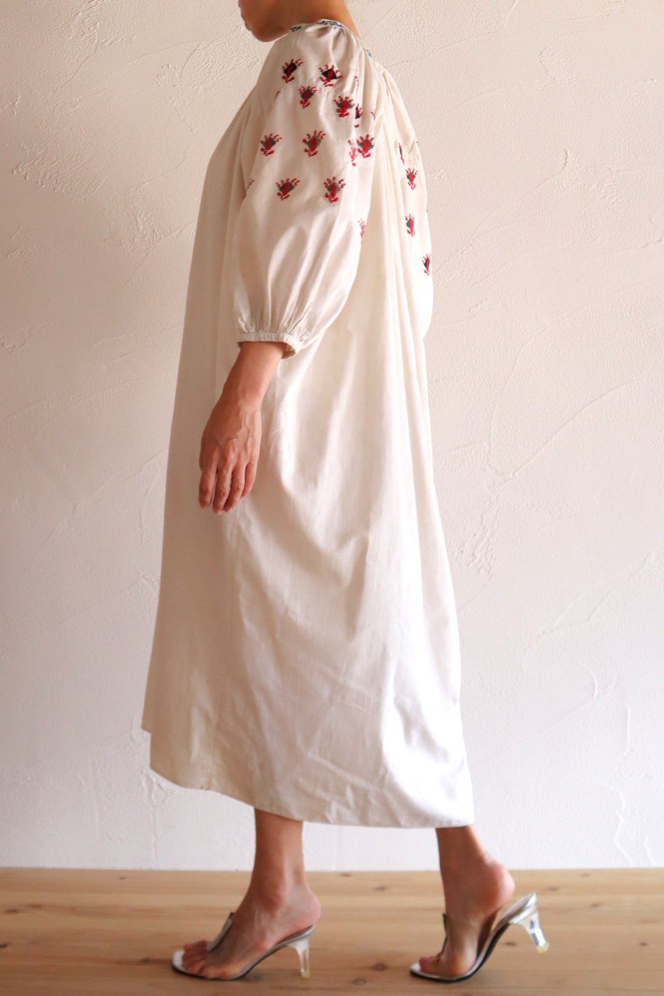 1920s Ukrainian Hand-Embroidered Cotton Sorochka Dress