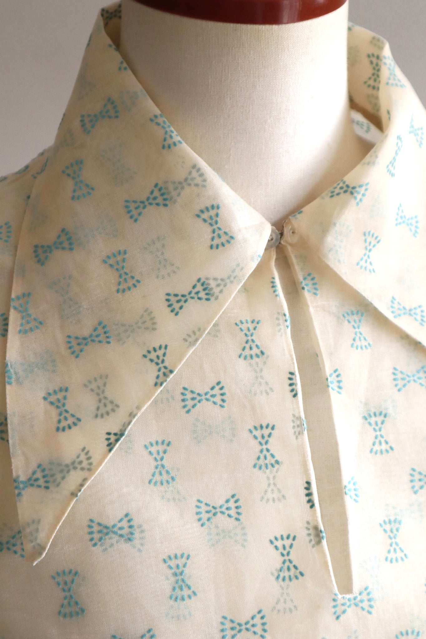 70s Balloon Sleeve Sheer Blouse