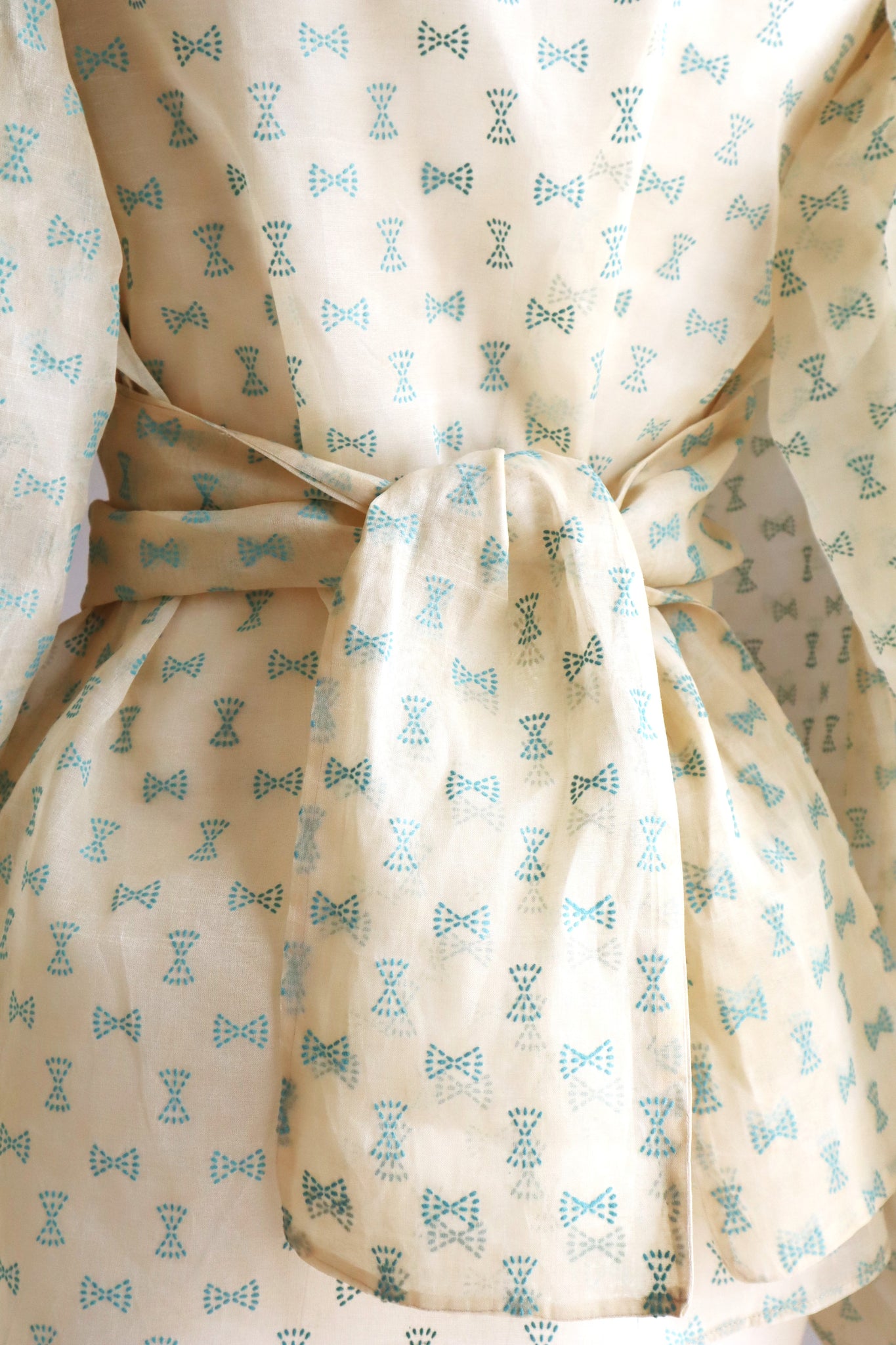 70s Balloon Sleeve Sheer Blouse