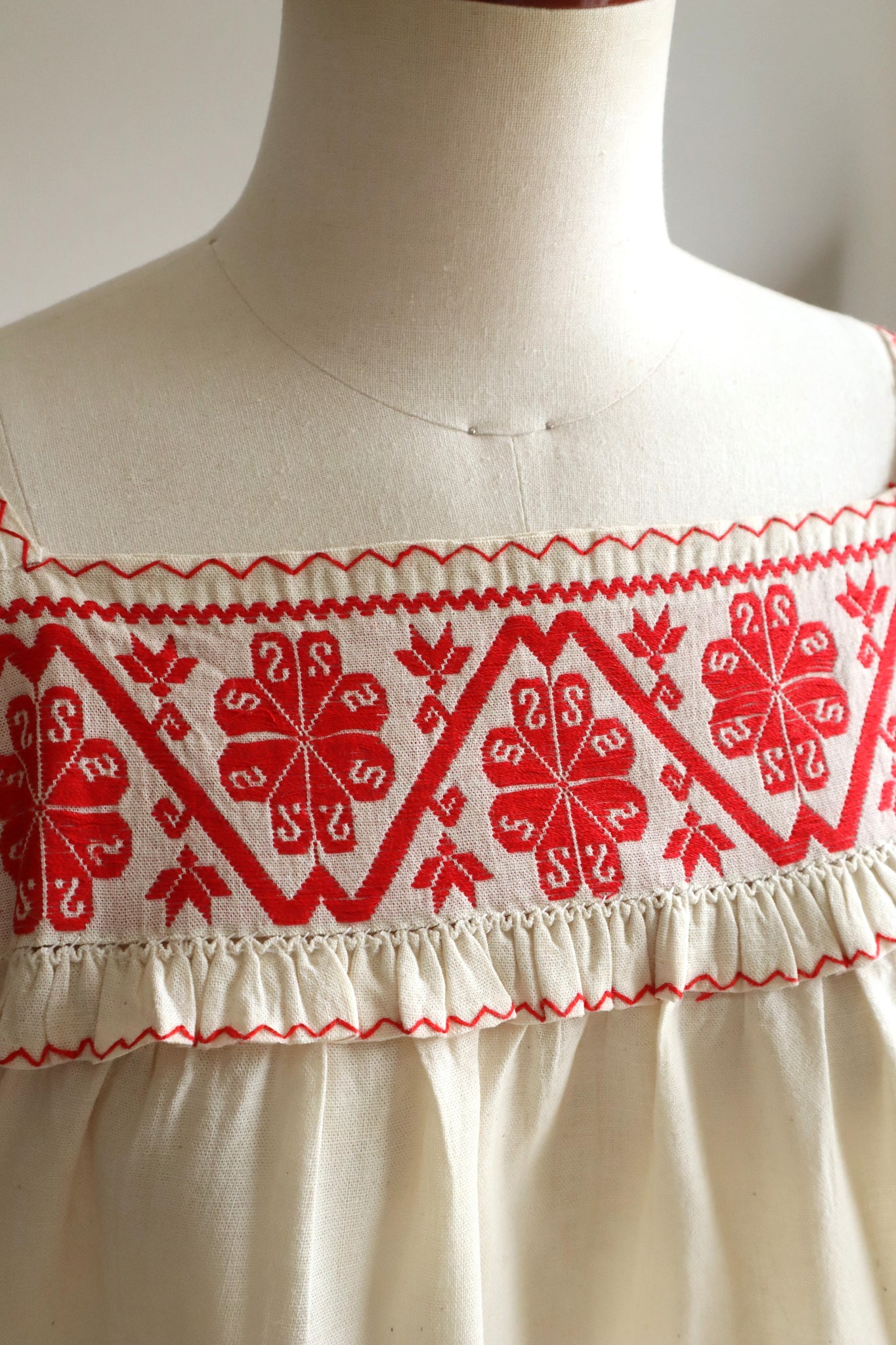 60s Deadstock Manta Peasant Blouse