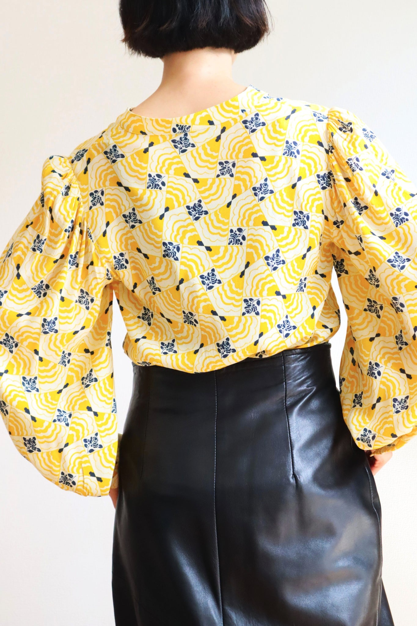 80s TARA JARMON Blouse