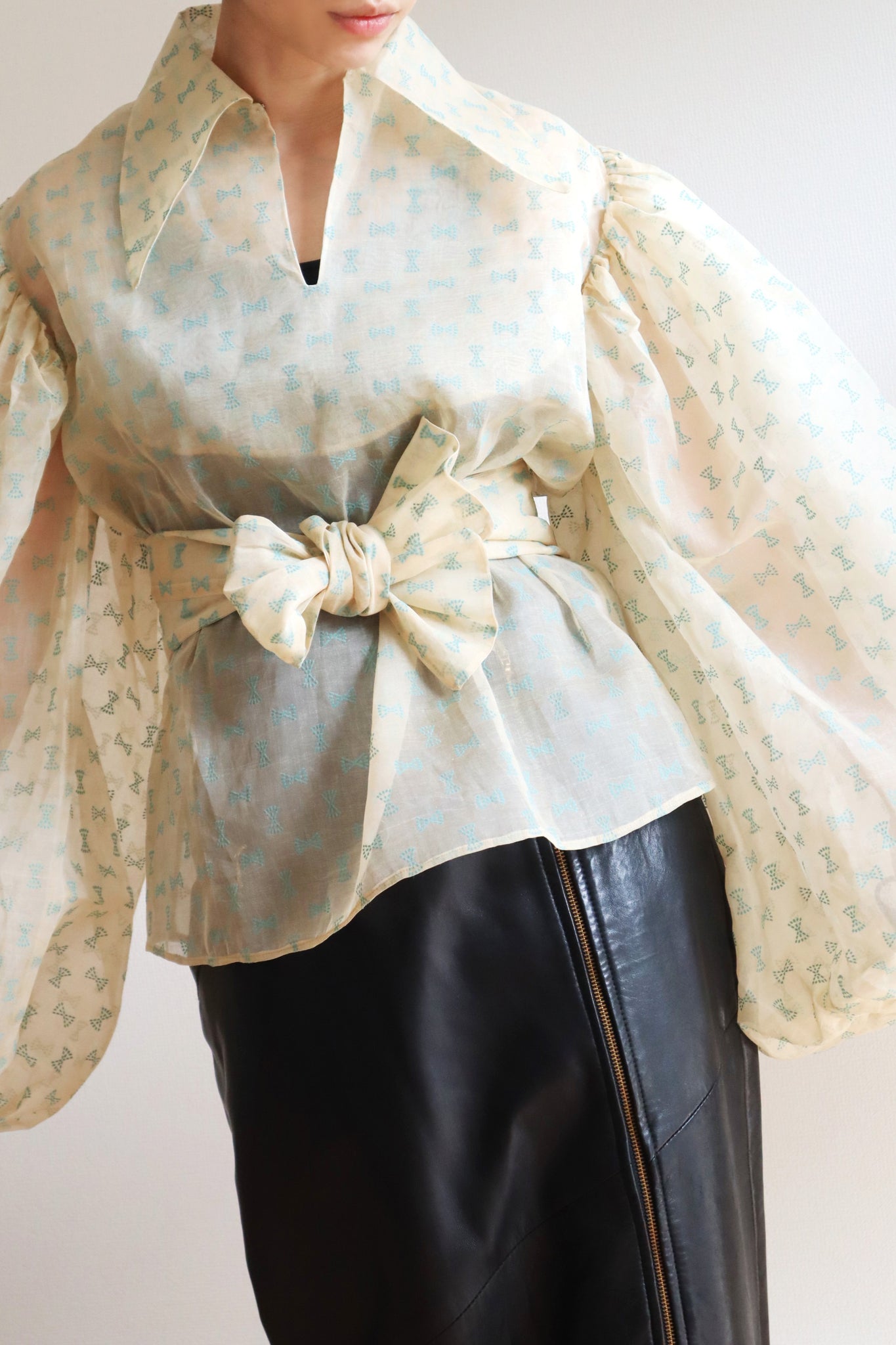 70s Balloon Sleeve Sheer Blouse