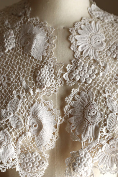 1900s French Hand-Crocheted Lace Bolero